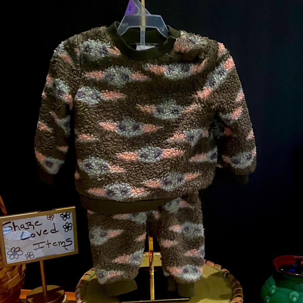 Star Wars Baby Yoda Long Sleeve Top and Pants Set, Size 12 Months